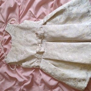 NWOT Carter's size 2T little girls gold dress